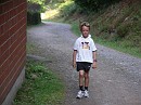 Joggen1 * Zieleinlauf beim morgentlichen Joggen ins Freibad. Marcel immer bei den vorderen dabei. * 2560 x 1920 * (866KB)