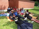 Mittagspause1 * Siesta bei strahlendem Sonnenschein im Freibad. * 2560 x 1920 * (877KB)